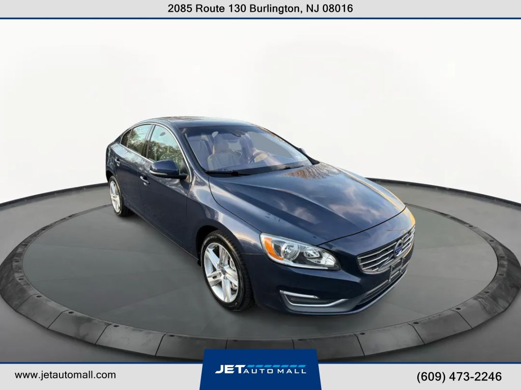 2015 VOLVO S60