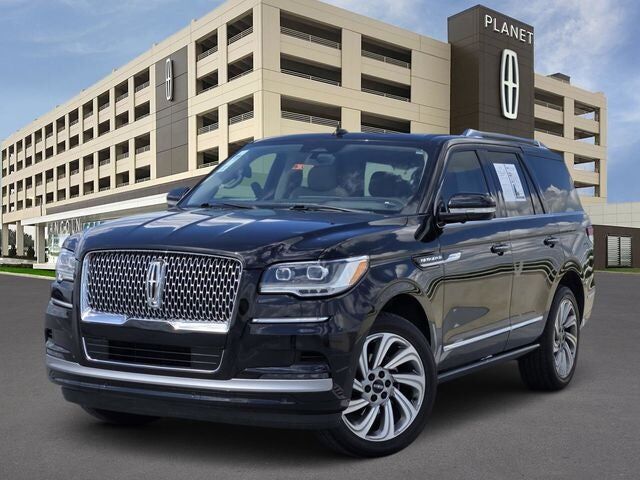2022 LINCOLN Navigator