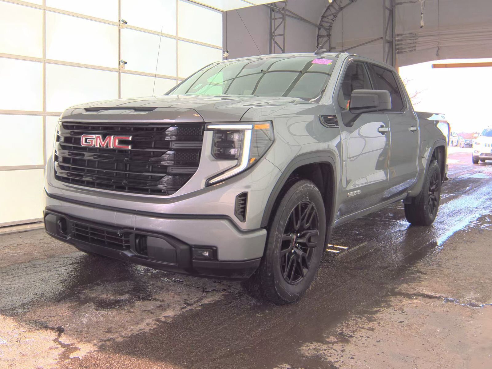 2024 GMC Sierra