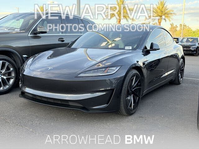 2024 TESLA Model 3