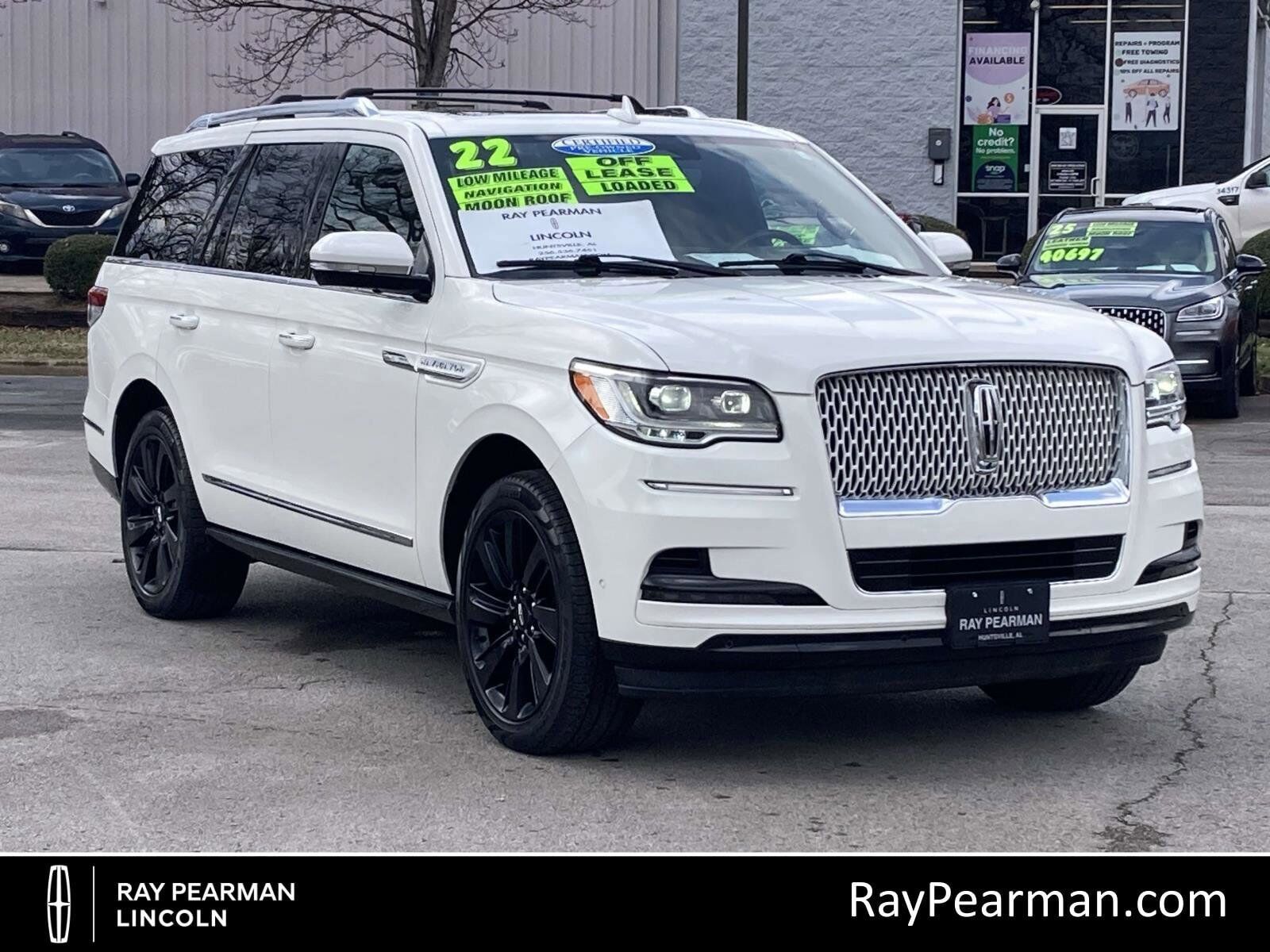 2022 LINCOLN Navigator