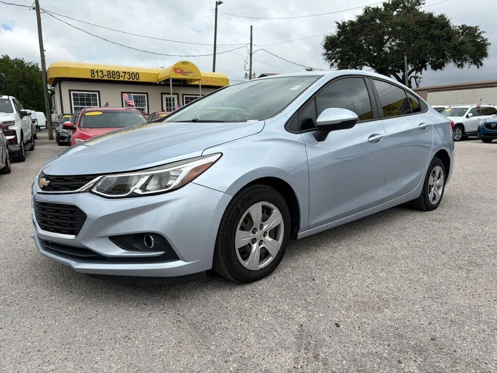 2018 CHEVROLET Cruze