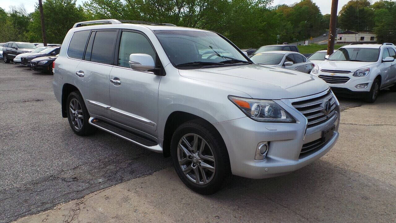 2013 LEXUS LX