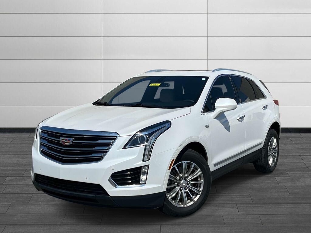 2017 CADILLAC XT5