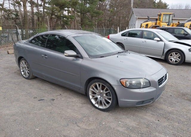 2007 VOLVO C70