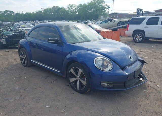 2013 VOLKSWAGEN Beetle