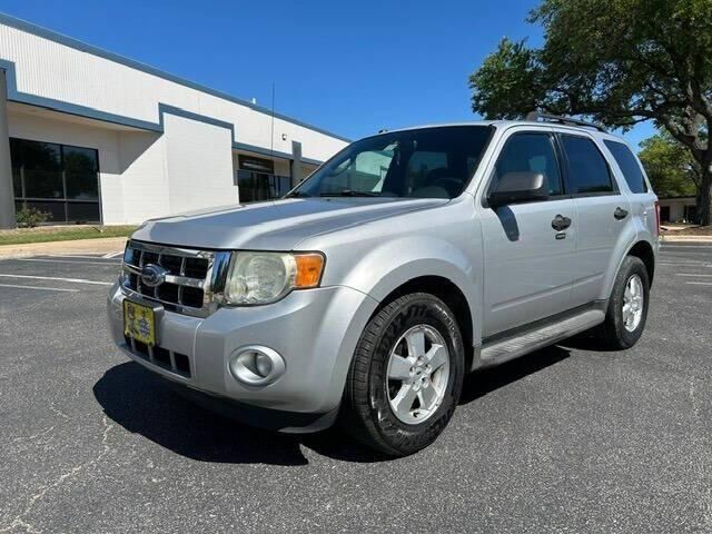2009 FORD Escape