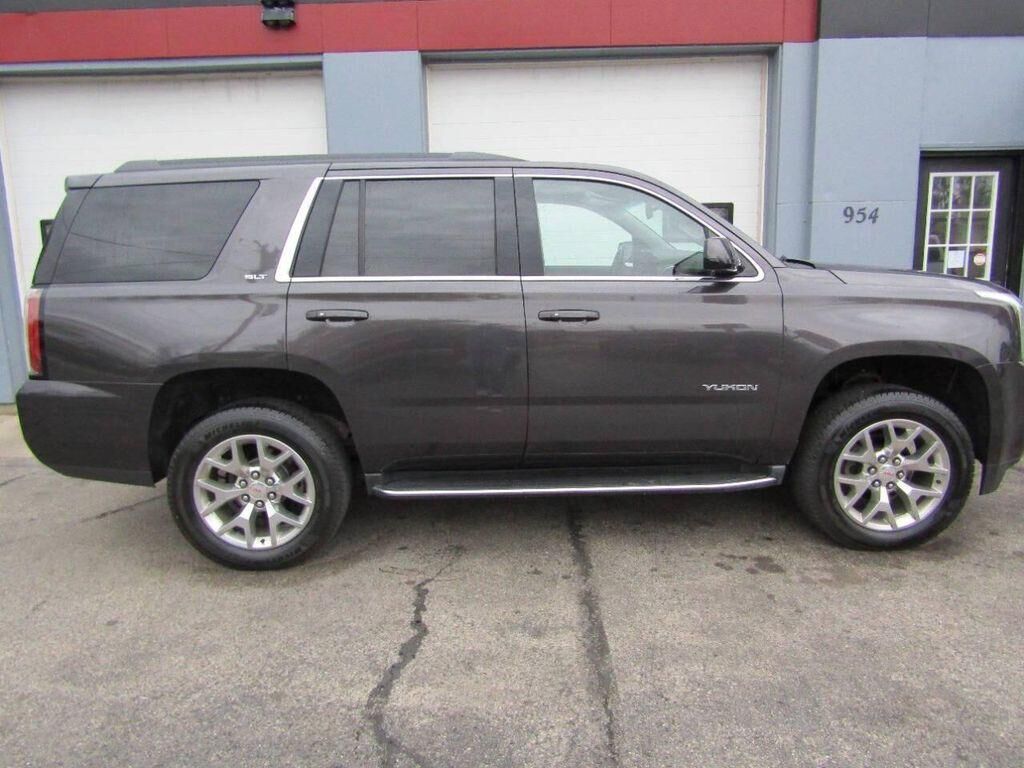 2017 GMC Yukon
