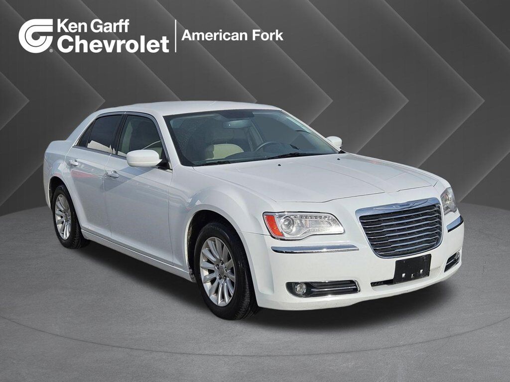 2013 CHRYSLER 300