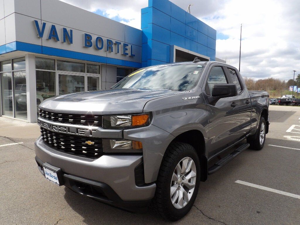 2021 CHEVROLET Silverado
