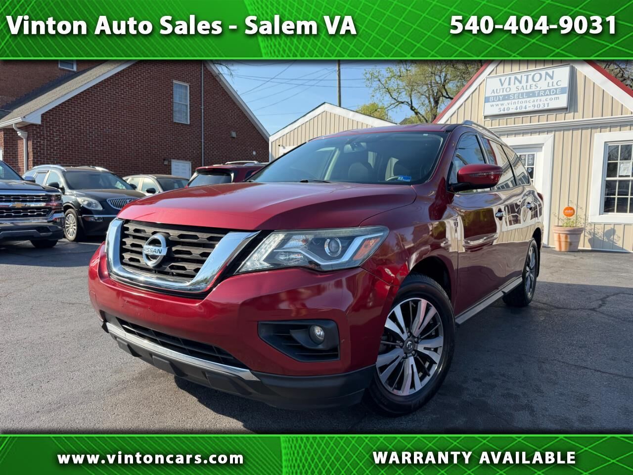 2017 NISSAN Pathfinder