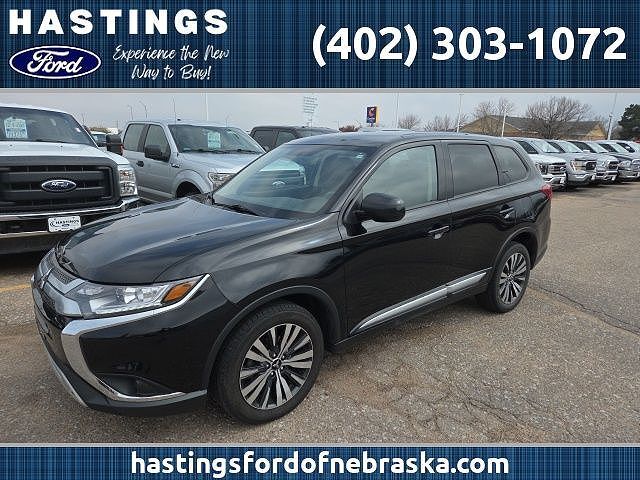 2019 MITSUBISHI Outlander