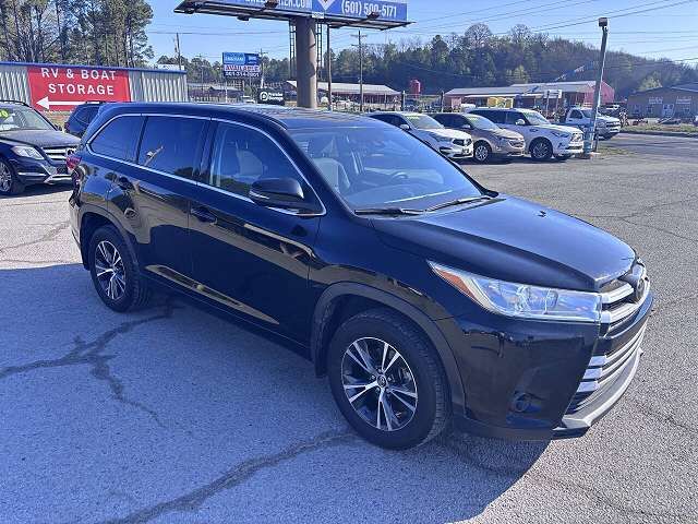 2018 TOYOTA Highlander