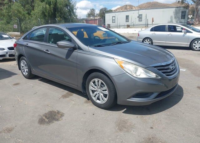 2013 HYUNDAI Sonata