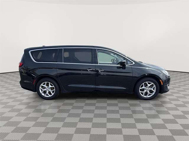 2019 CHRYSLER Pacifica