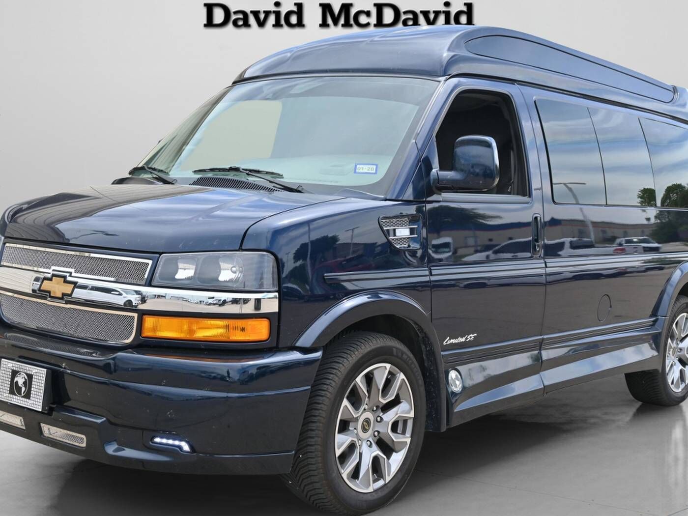2025 CHEVROLET Express