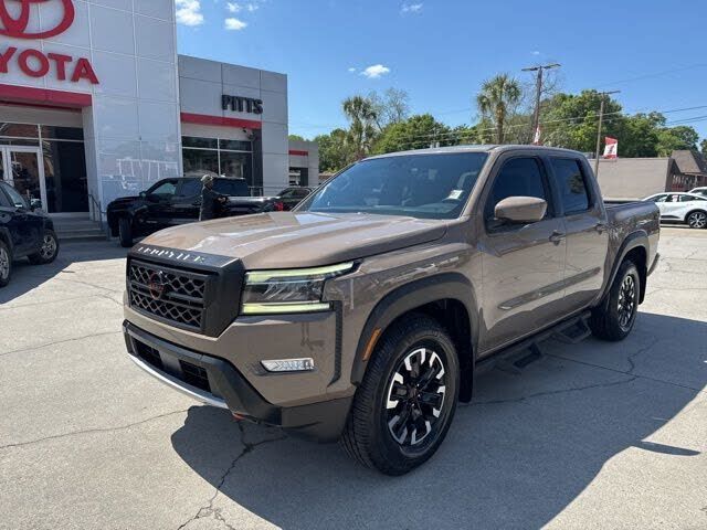 2022 NISSAN Frontier