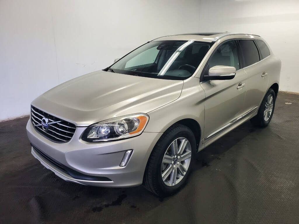 2017 VOLVO XC60