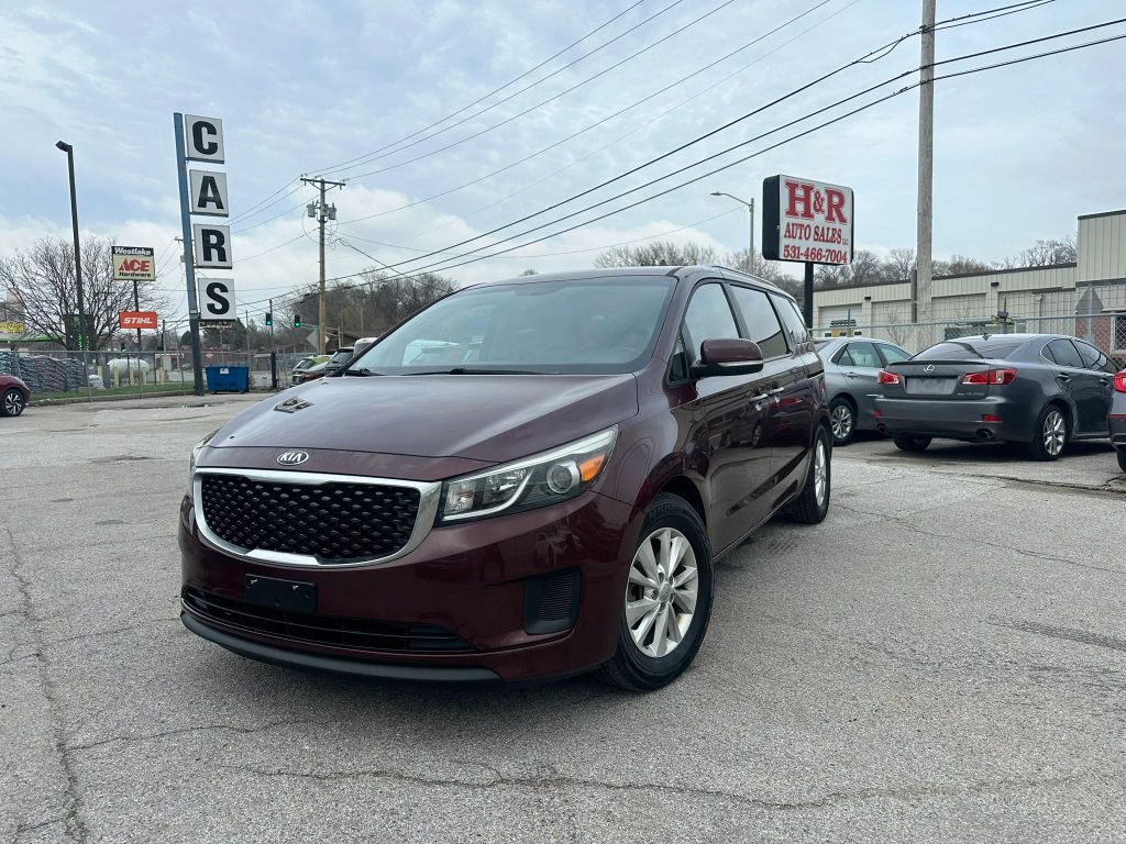 2016 KIA Sedona