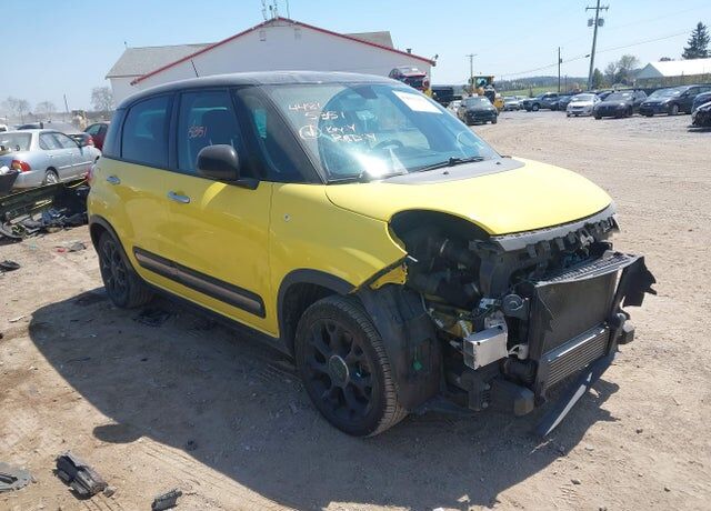 2015 FIAT 500L