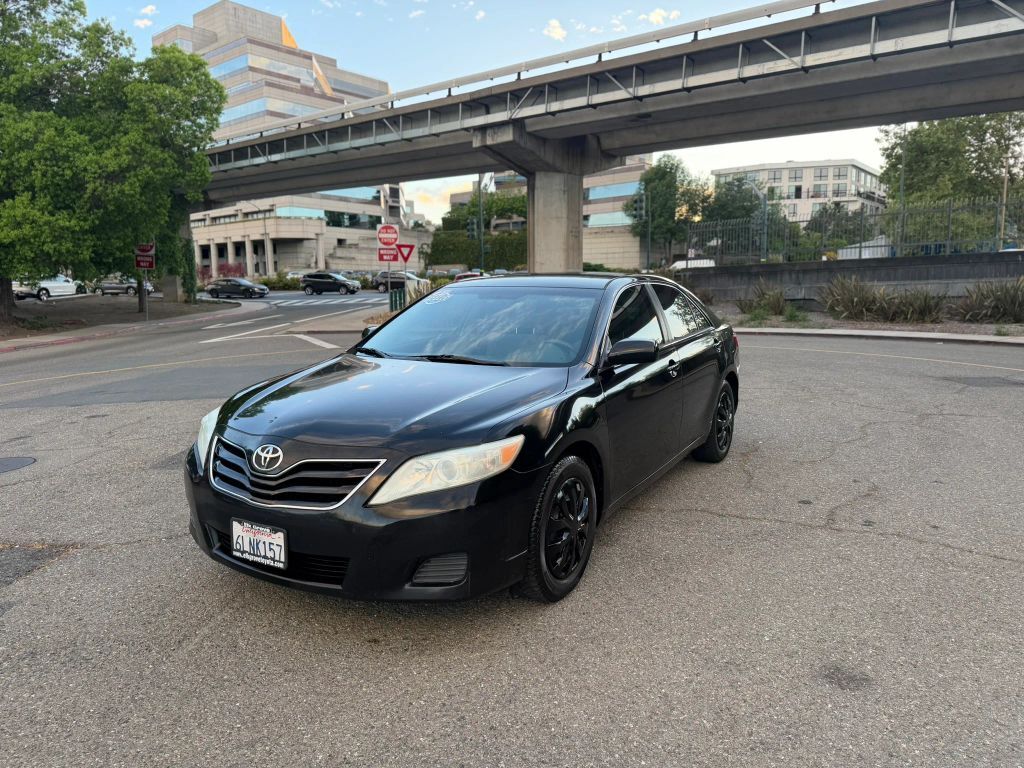 2010 TOYOTA Camry