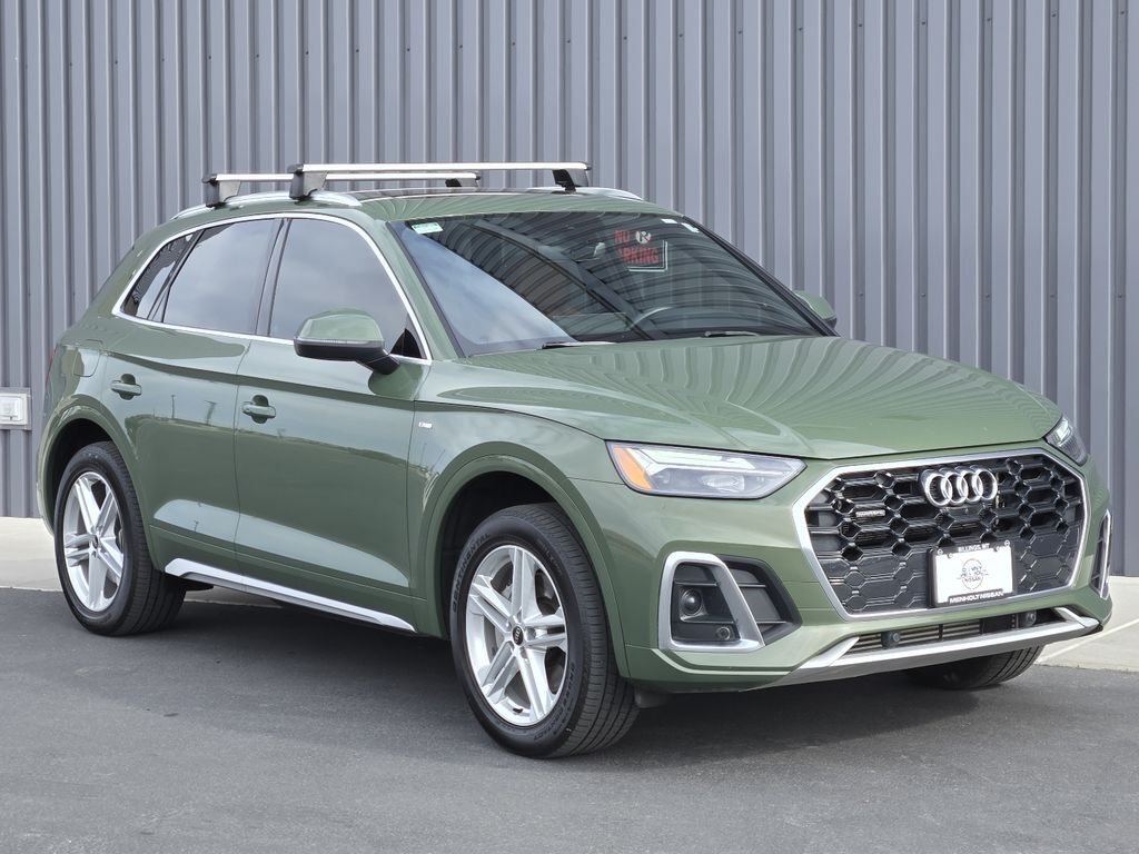 2023 AUDI Q5 e