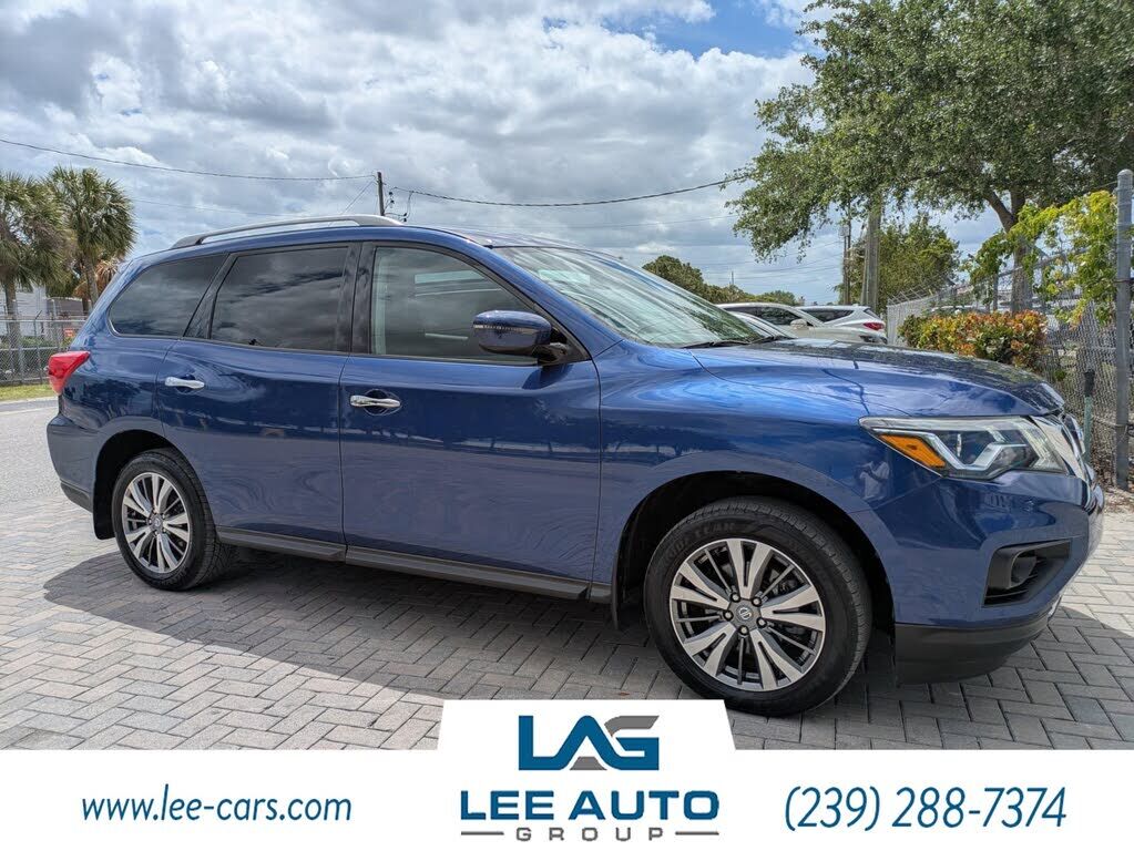 2019 NISSAN Pathfinder