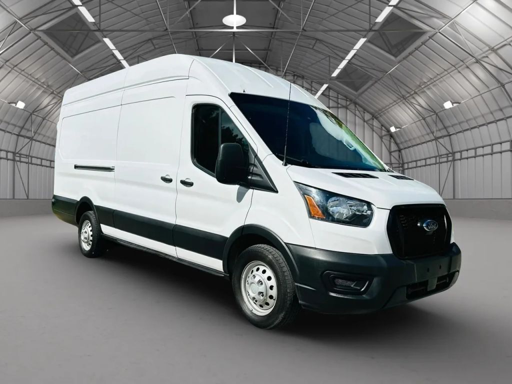 2023 FORD Transit
