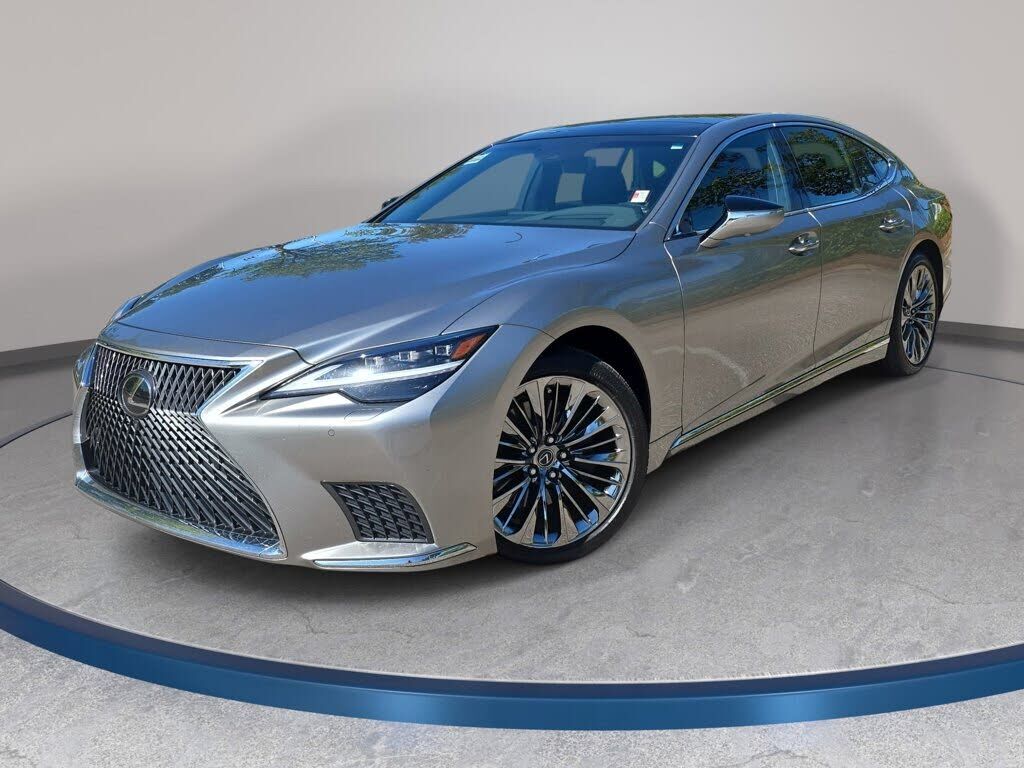 2022 LEXUS LS