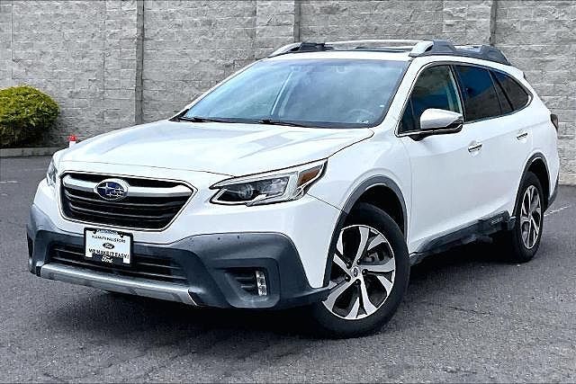 2020 SUBARU Outback