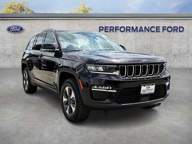 2022 JEEP Grand Cherokee