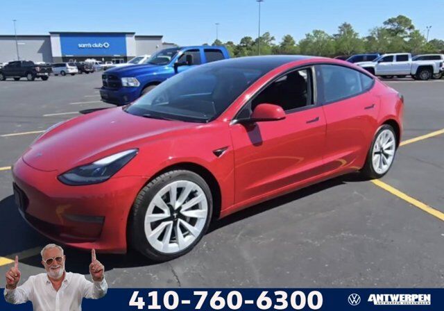 2022 TESLA Model 3