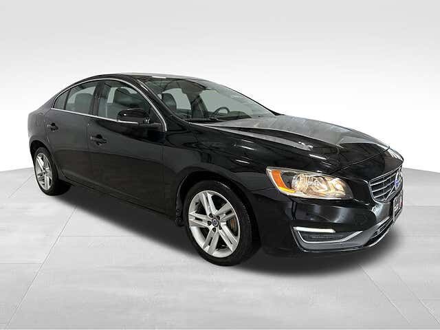 2015 VOLVO S60