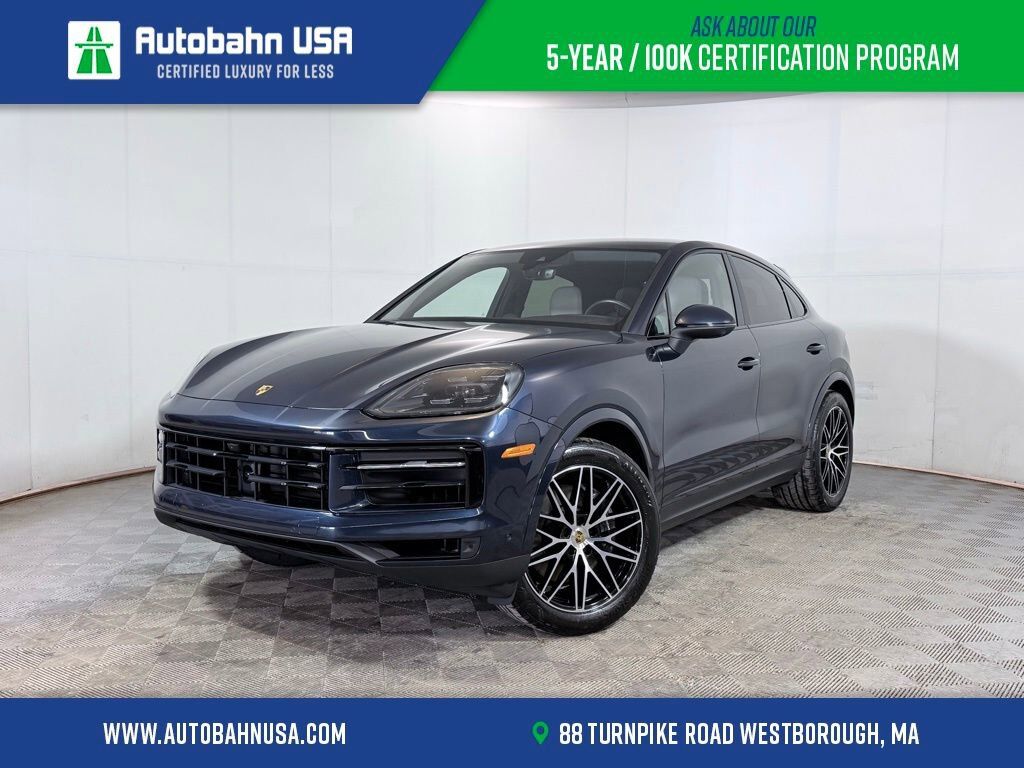 2024 PORSCHE Cayenne