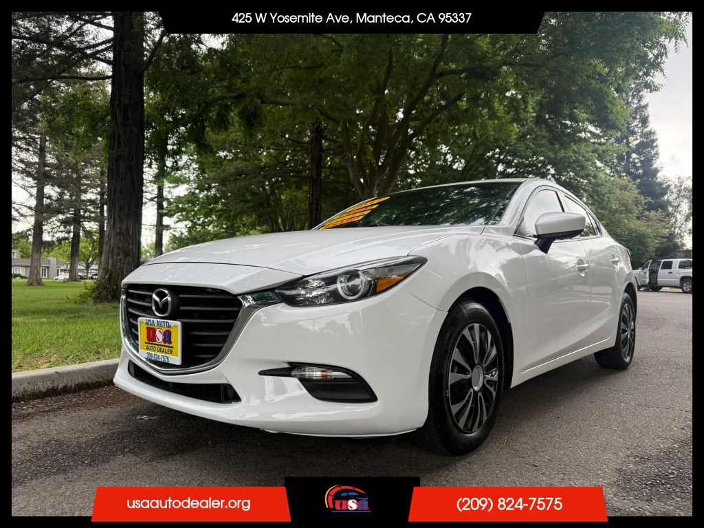 2017 MAZDA Mazda3