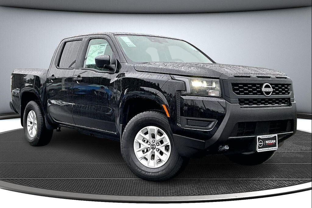 2026 NISSAN Frontier
