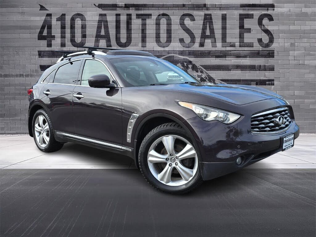 2011 INFINITI FX35