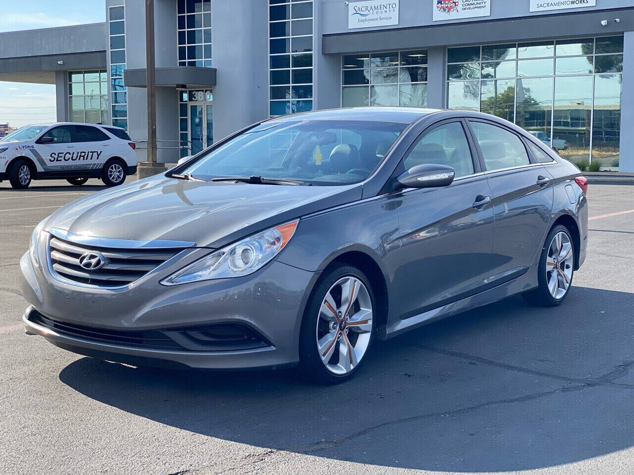 2014 HYUNDAI Sonata
