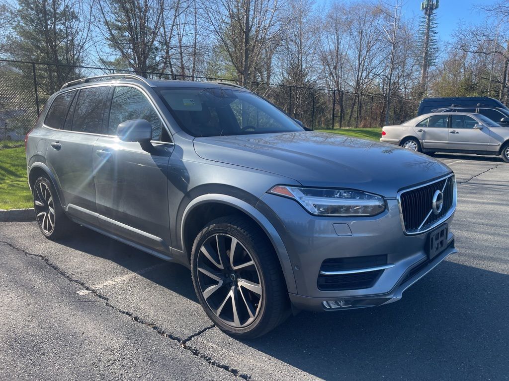 2018 VOLVO XC90