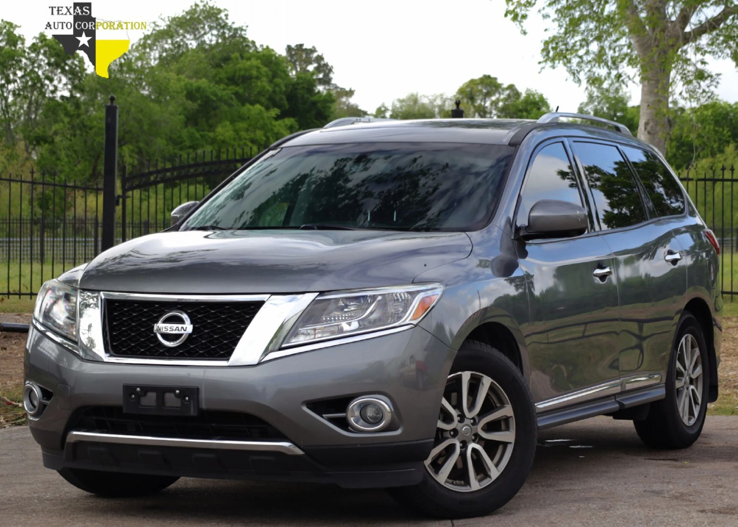 2015 NISSAN Pathfinder