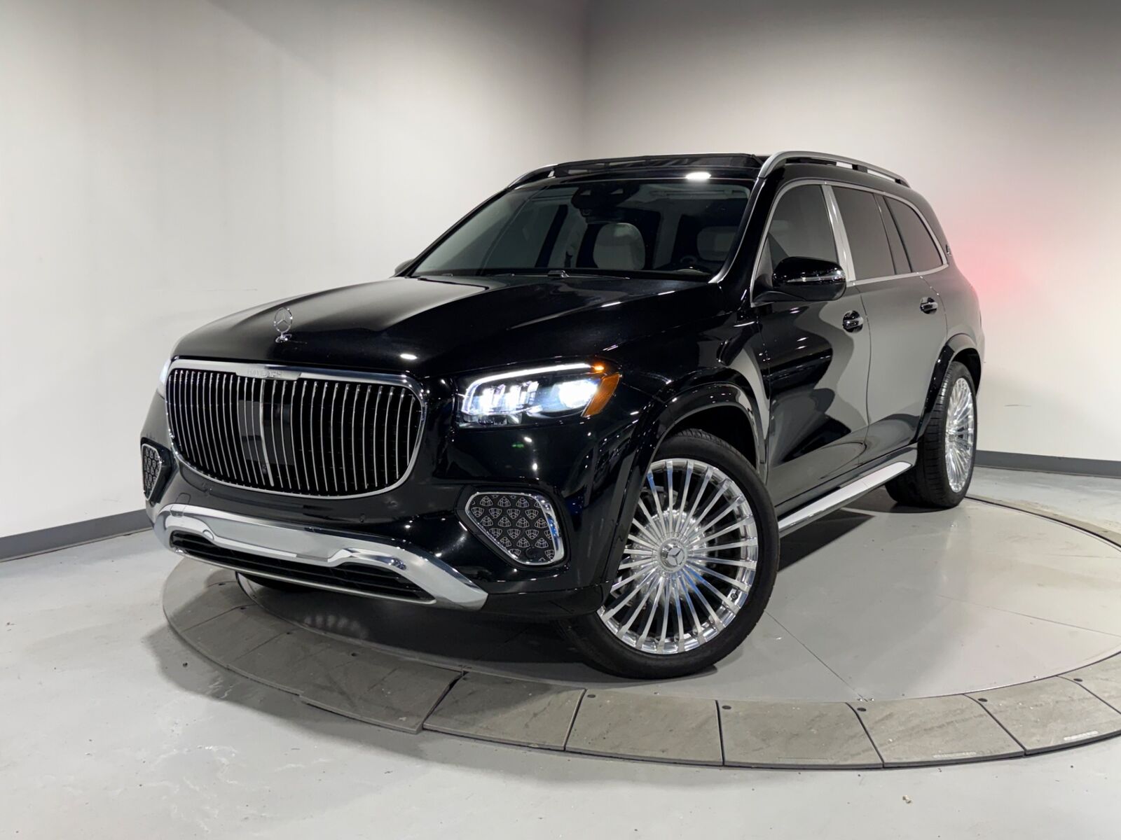 2024 MERCEDES-BENZ GLS-Class