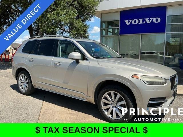 2016 VOLVO XC90
