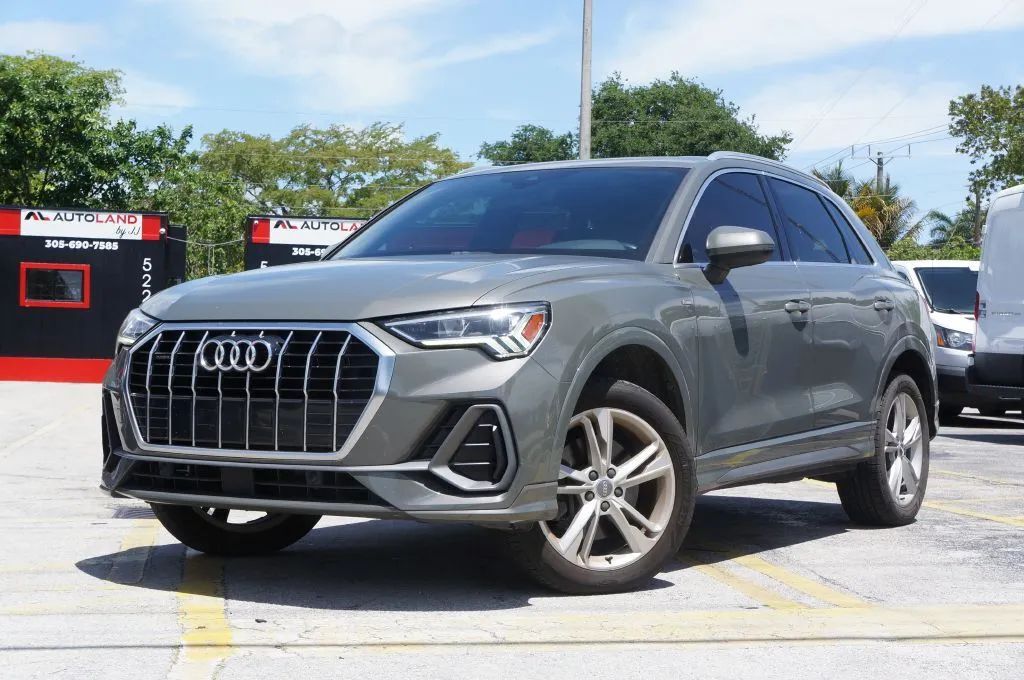 2020 AUDI Q3