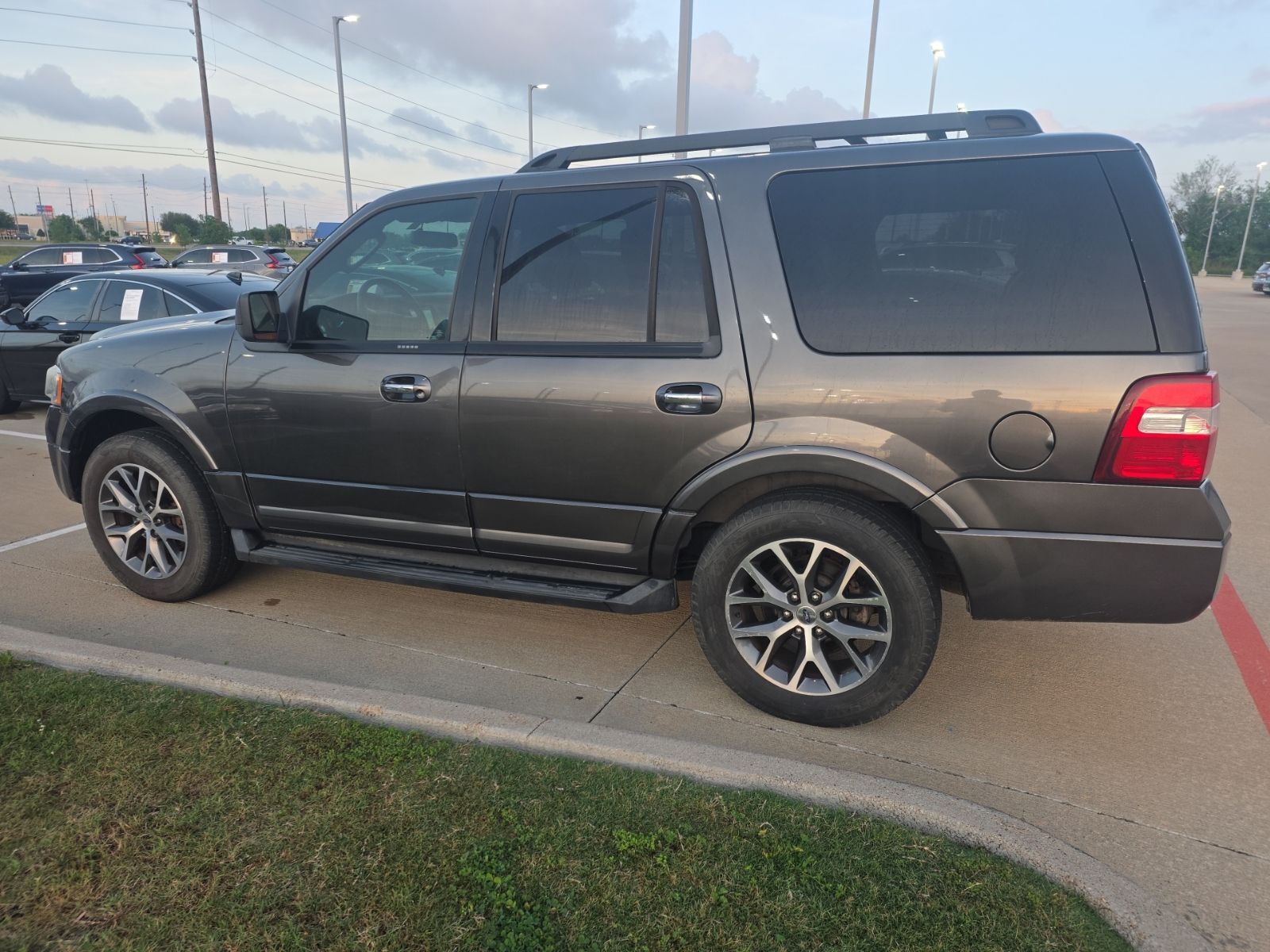 2016 FORD Expedition