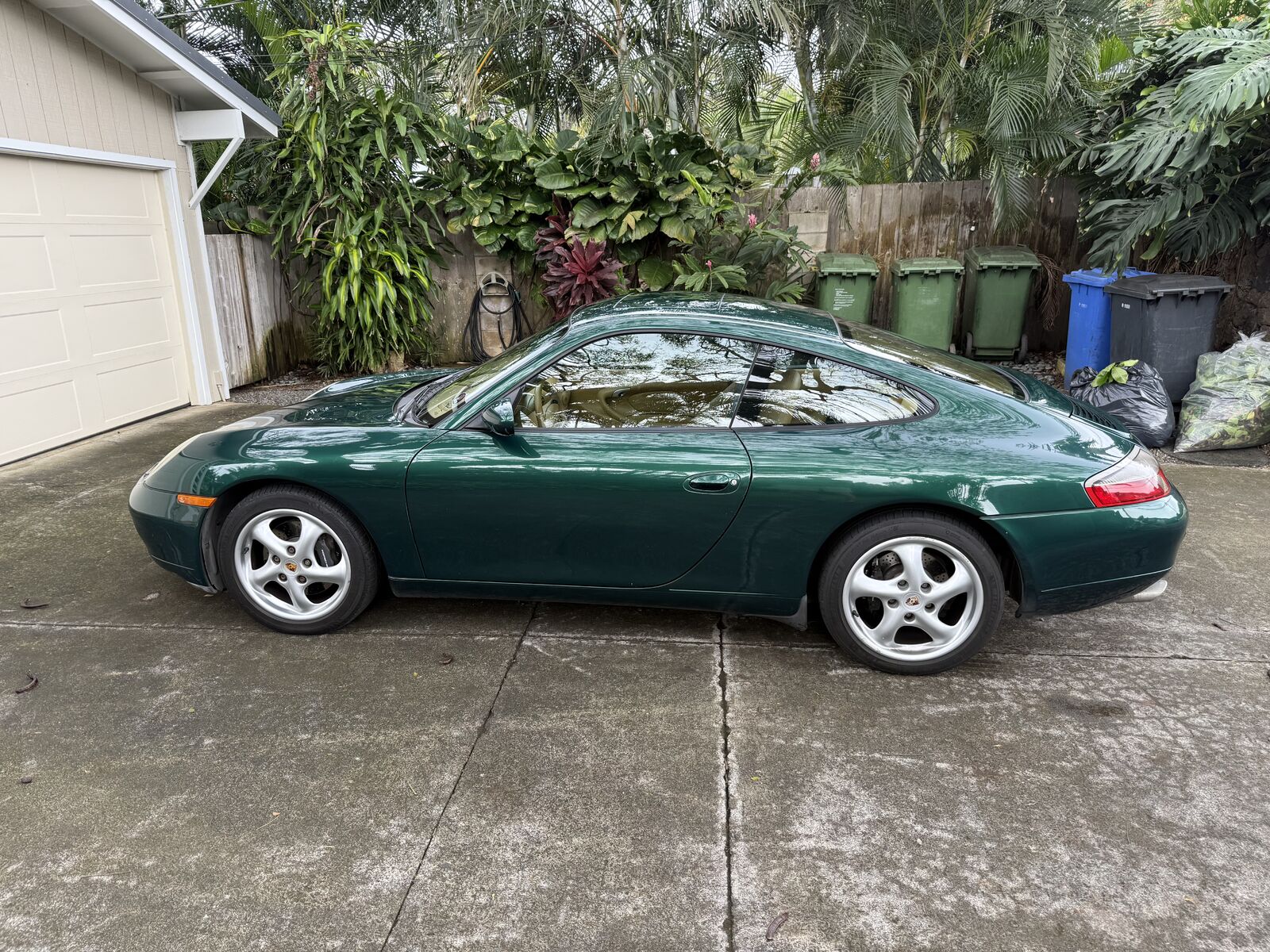 2001 PORSCHE 911