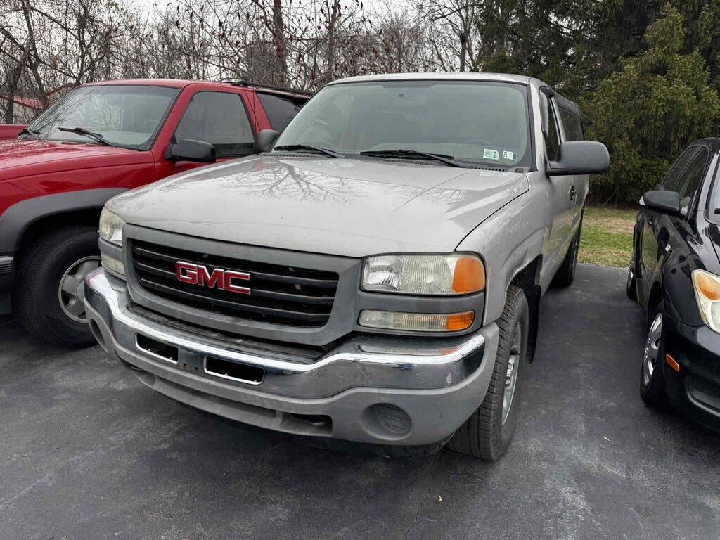2005 GMC Sierra