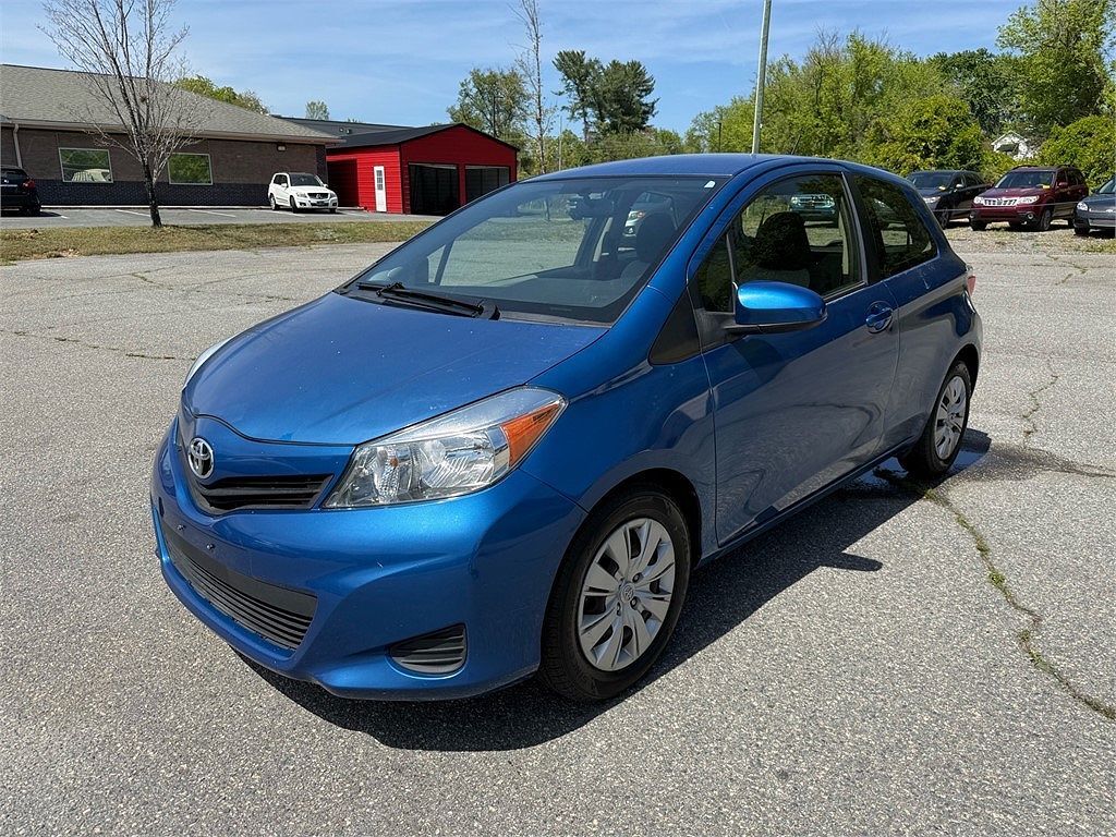2014 TOYOTA Yaris