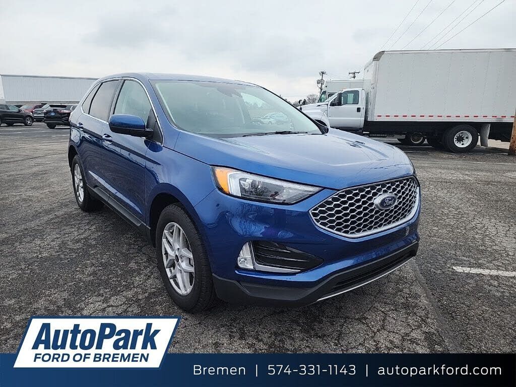 2023 FORD Edge