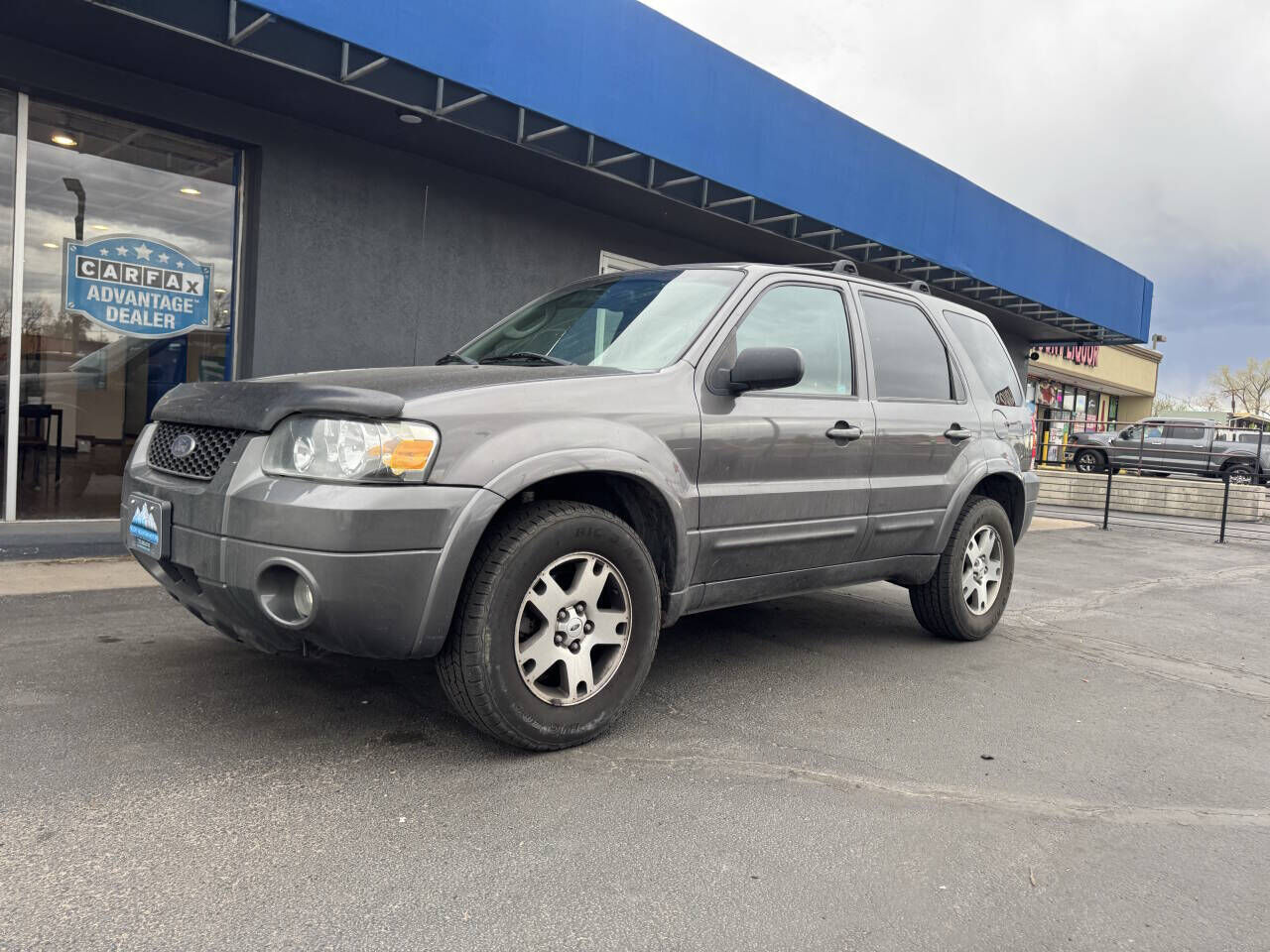 2005 FORD Escape