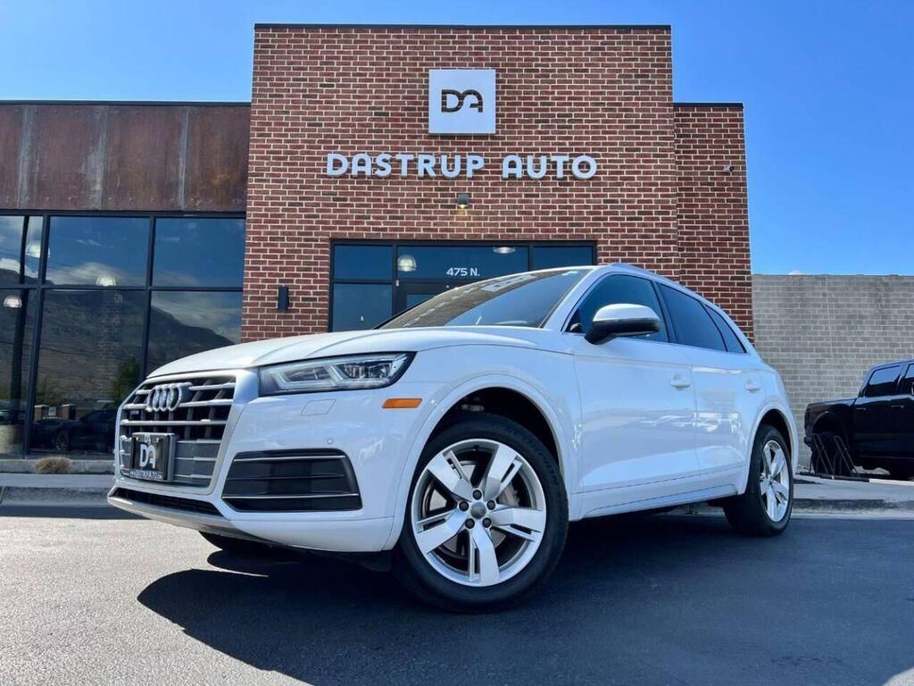 2018 AUDI Q5